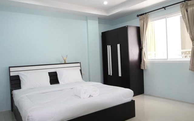 Angel Service Apartment Patong Beach
