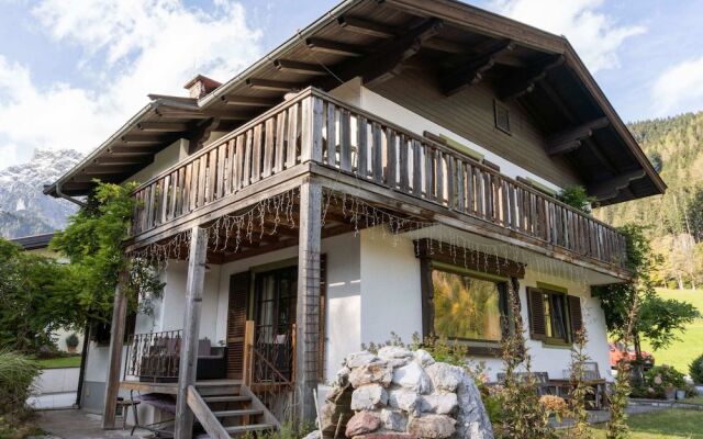 Chalet in ski Area in Leogang