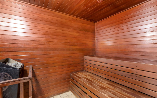 Best Western Kiva Inn