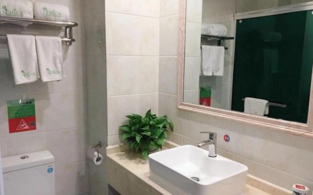 Vatica Hotel (Entrance of Ningluo Highway,Jieshou)