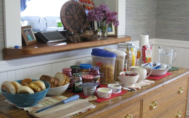 Four Winds Bed and Breakfast