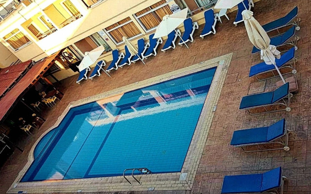 Napa Central Apartment