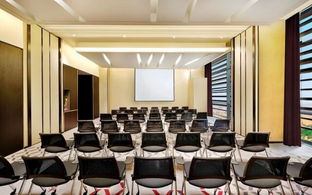AlRayyan Hotel Doha Curio Col