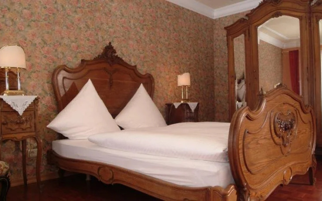 Mannebacher Landhotel