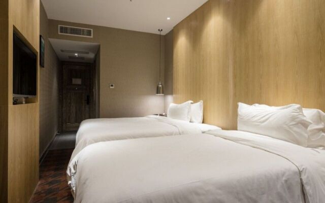 Yayuan Hotel (Shenzhen Pingshan High-speed Railway)