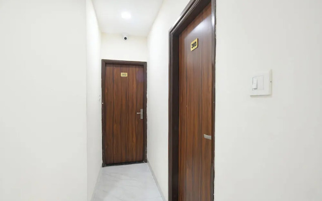 Fabhotel Chirag Inn