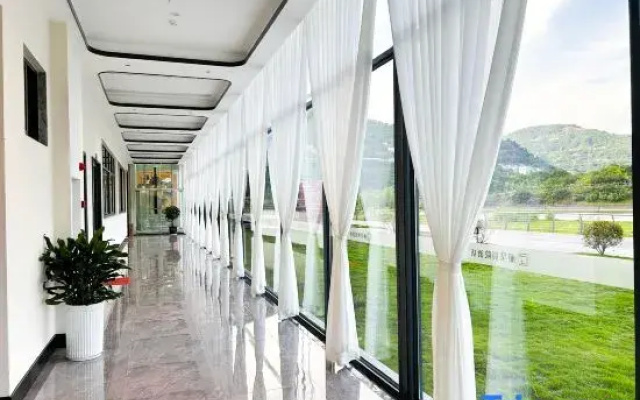 Rezen Retreat