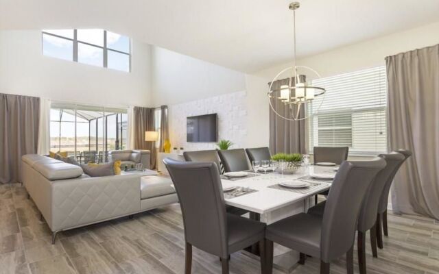 Villa Dream - Storey Lake