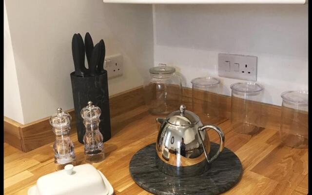 143 New Road Porthcawl