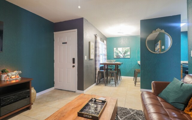 Saint Joseph Suites Down Town Tampa