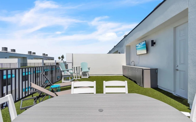 Azul Townhomes A5