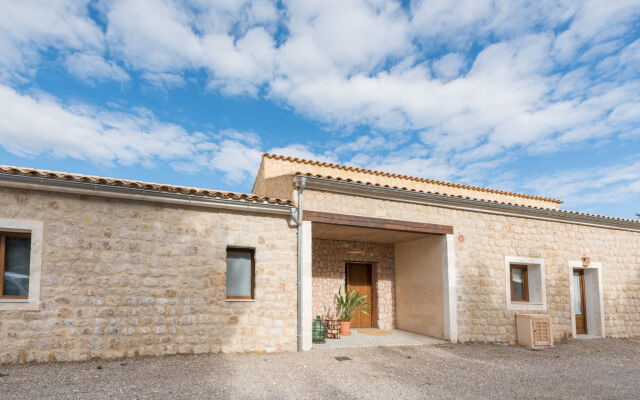 Holiday Home Sa Casa Rotja