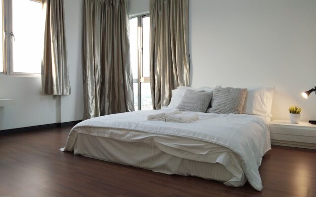 Plaza Manjalara with 2 bedrooms