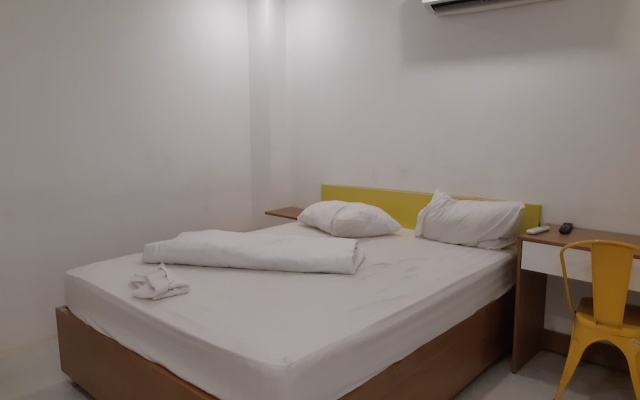 Yelo Hostel & Cafe – Guest Rooms – Ho Chi Minh City