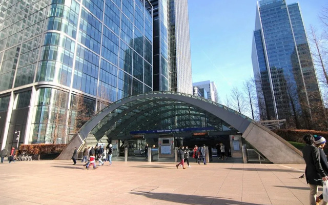 Modern 2 bed apartment in London - RGB 65388