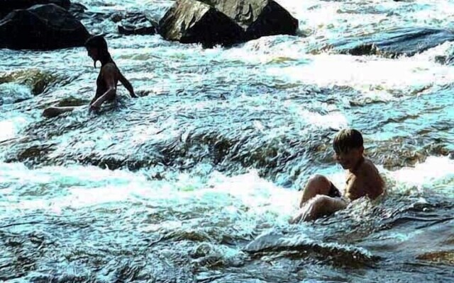 Motel Les Chalets Bo-Fleuve