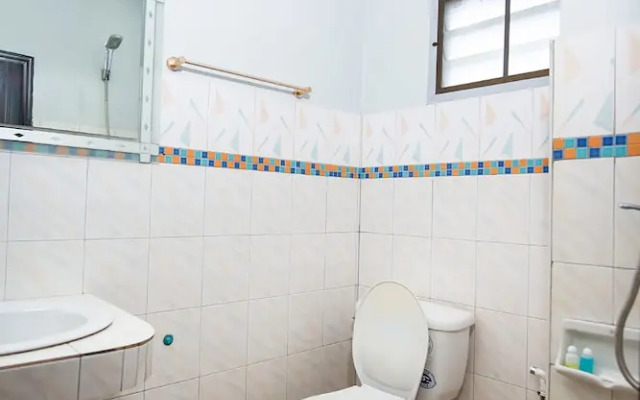 Oyo 310 Butterfly House