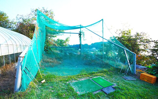 Yeosu Tirol Pension
