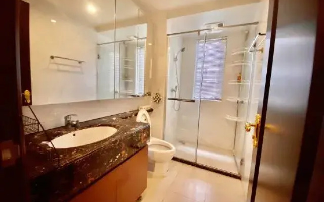 Nanning Time Apartment