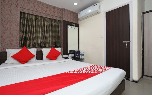 OYO 25072 Flagship Naman's Inn