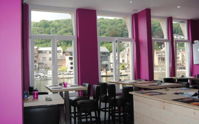 L'Inattendu sur la Croisette Dinant Centre