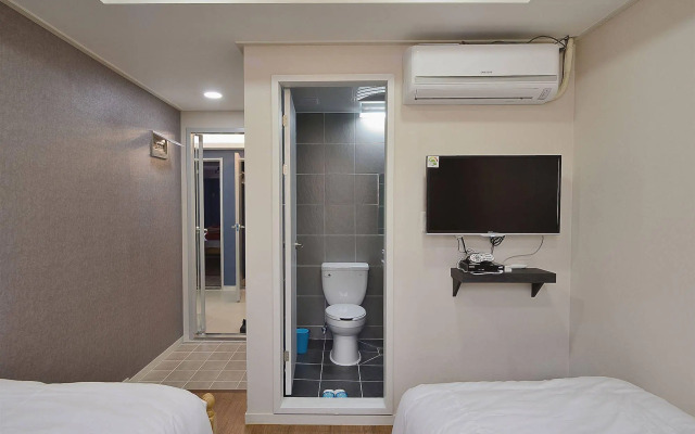 Red Guest House