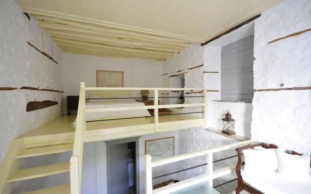 1880 Luxury Apartments