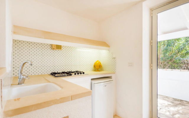 Beautiful Seaside Villa with Pool