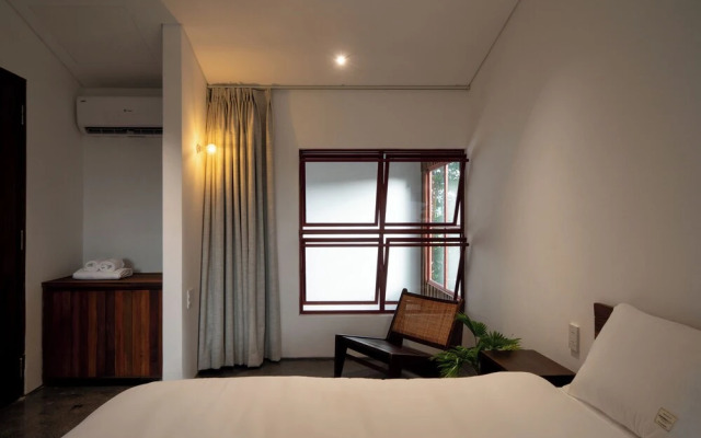 Scarlet Pavilion Homestay