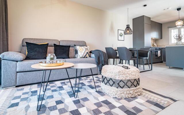 RDM33 -  2 bed apartment close to beach