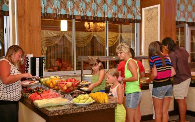 Alanya Beach Hotel