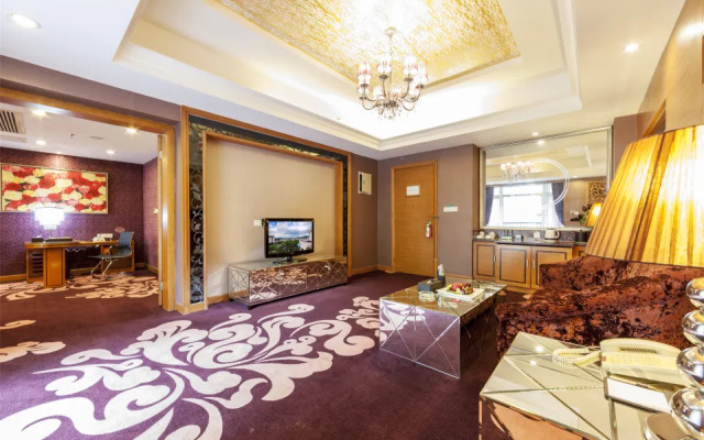 Zhaoqing Senlan Yunhai Hotel