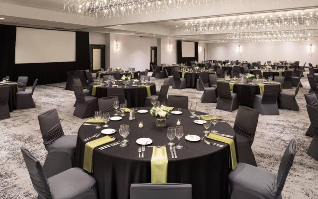 Sheraton Bloomington Hotel