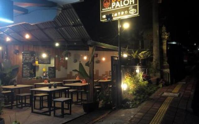 Dong Paloh Hostel
