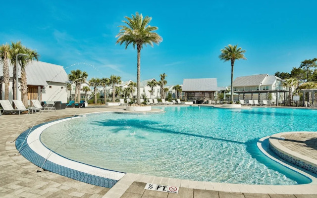 Prominence on 30A by Panhandle Getaways