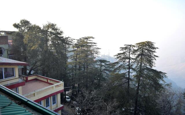 OYO 10692 Hotel Shubham