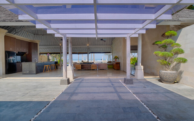 Kutus Kutus Saba Beach Villa