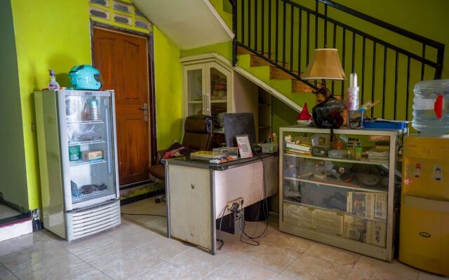 OYO 93069 Penginapan Sumber Rizki