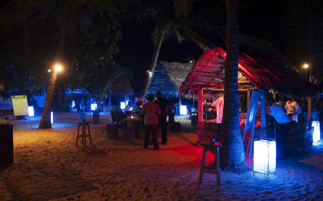 Golden Star Beach Hotel