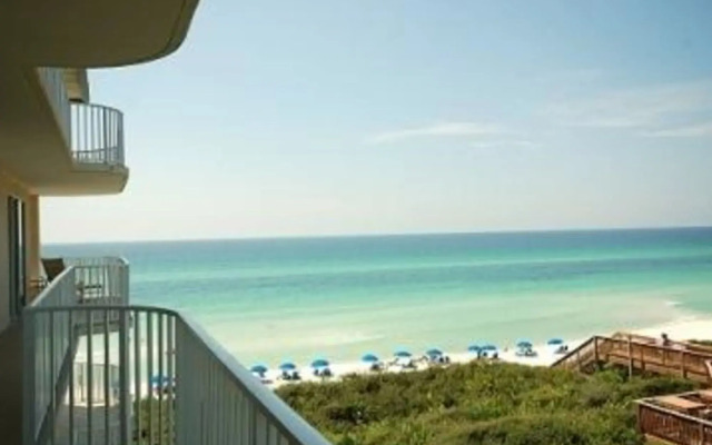 High Pointe 36E 627866 by RedAwning