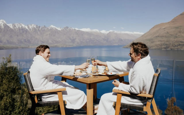 Azur Luxury Lodge