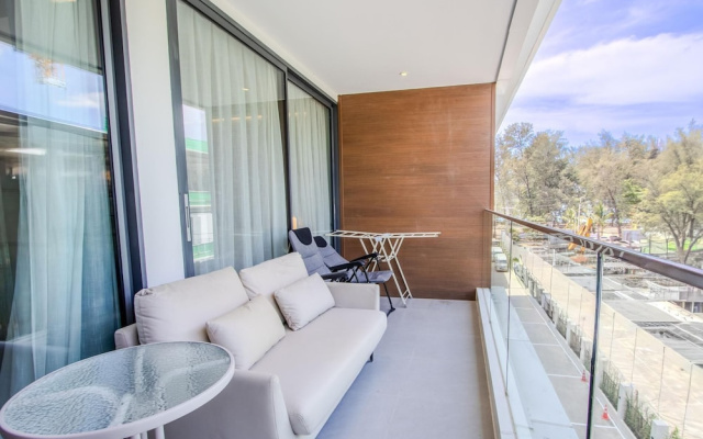 Beachfront 257 D One-bedroom Residence