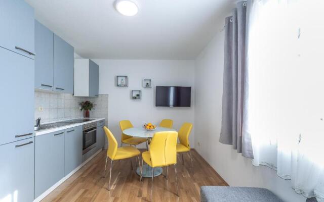 South Wind Apartments