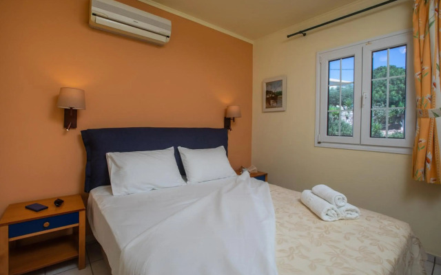 Garbis Villas