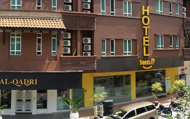 Smile Hotel Wangsa Maju