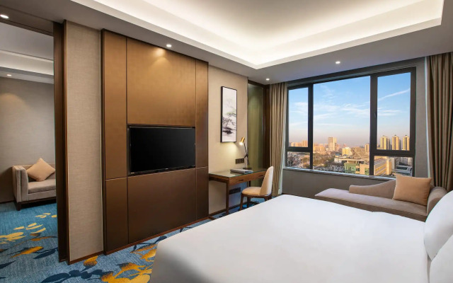 Ramada Encore by Wyndham Wuhan Caidian
