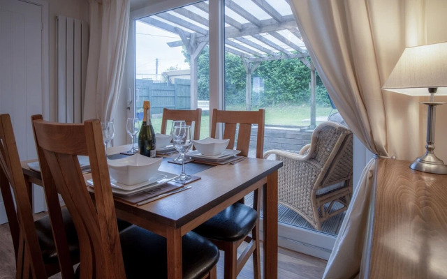 Seawinds - 2 Bedroom - Pentlepoir