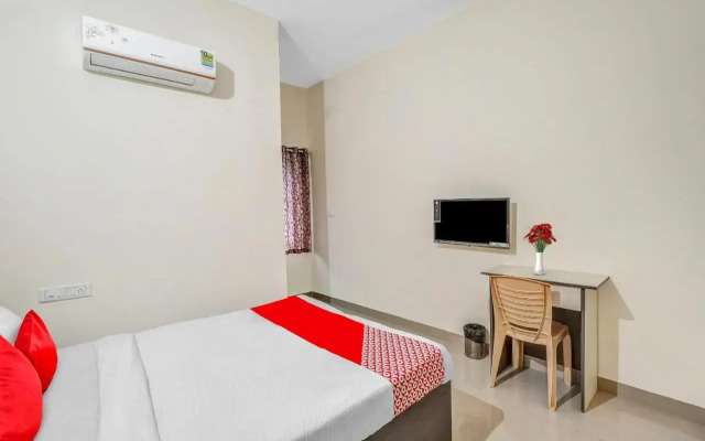OYO Flagship 703044 Gn Nelli Rooms