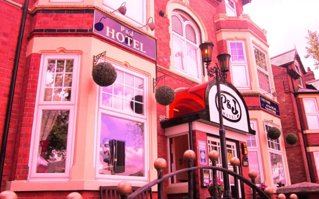 P & J Hotel