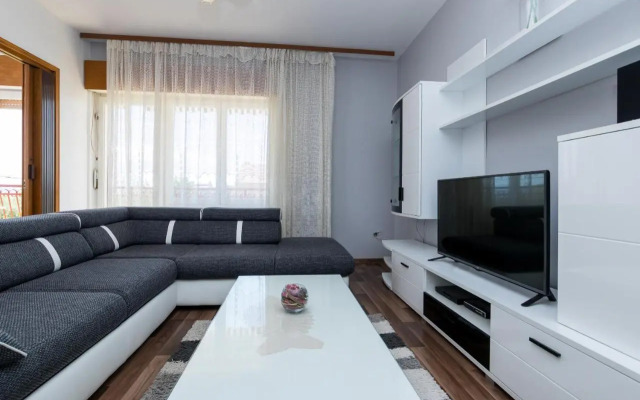 Apartmants Vlade